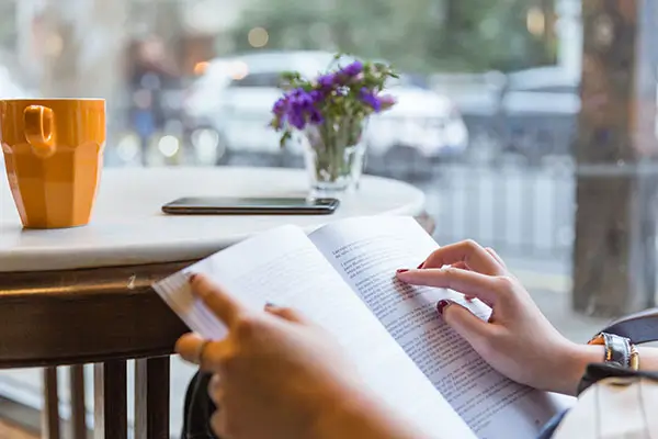 学习美术需要什么电脑